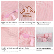 Foldable mesh wash bags for delicate clothing